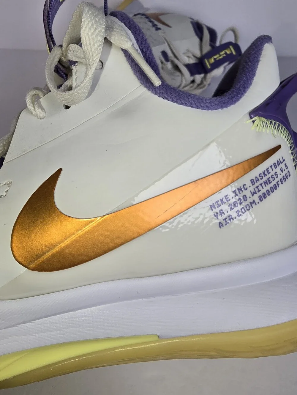 Nike lebron mens